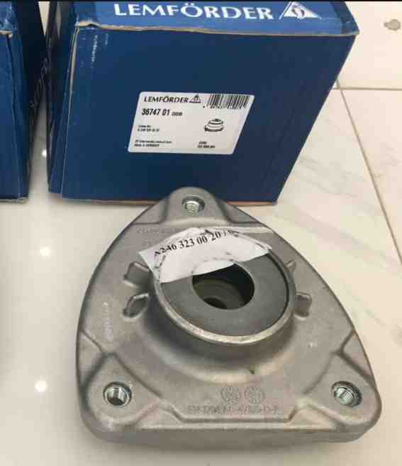 BÁT BÈO GIẢM XÓC TRƯỚC MERCEDES W176 W246