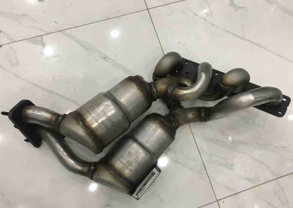 BẦU LỌC KHÍ THẢI BMW 325I,