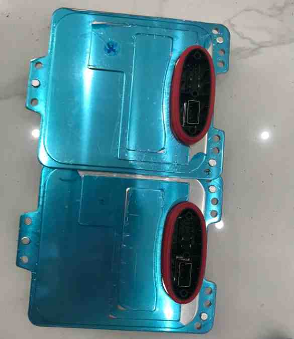 Balat đèn pha Mercedes E250,E300,E350 W212