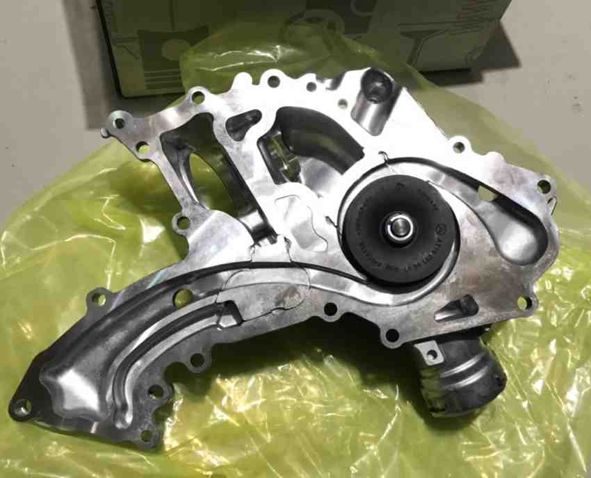 BƠM NƯỚC ĐỘNG CƠ MERCEDES M278