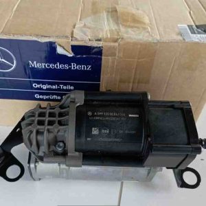 BƠM NÂNG GẦM MERCEDES GLC300,C300,W205