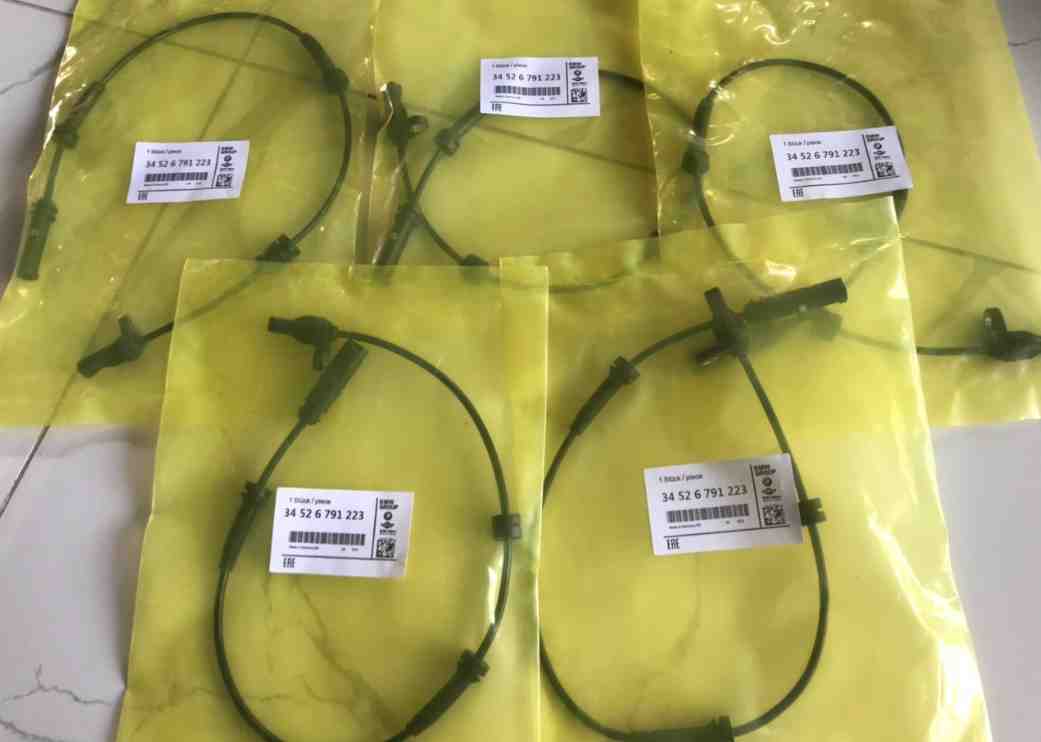 CẢM BIẾN ABS BMW F20, F30, F34
