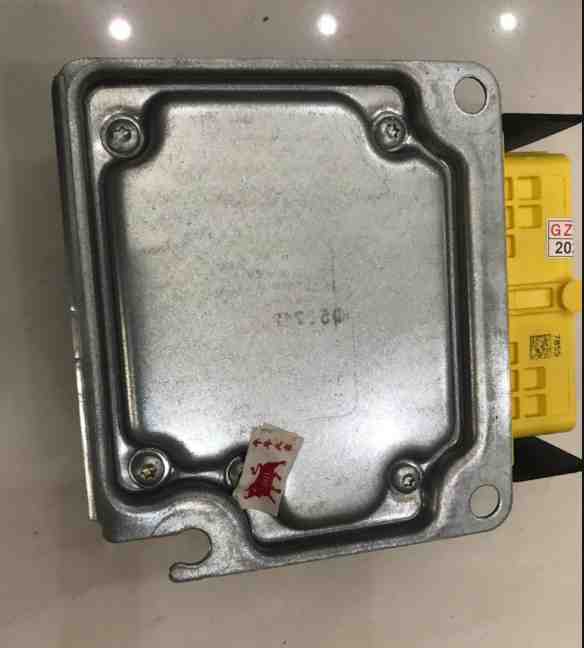 HỘP ĐIỀU KHIỂN TÚI KHÍ AUDI A6