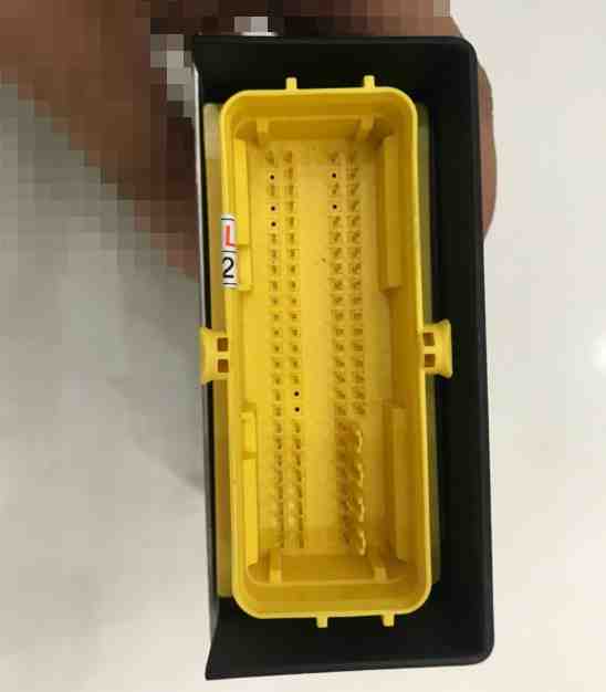 HỘP ĐIỀU KHIỂN TÚI KHÍ AUDI A6