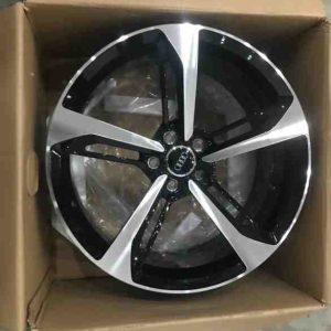 LA ZĂNG (MÂM) ĐÚC AUDI RS7.