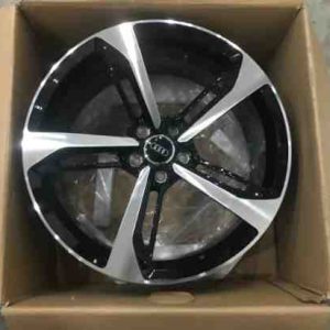 LA ZĂNG (MÂM) ĐÚC AUDI RS7.