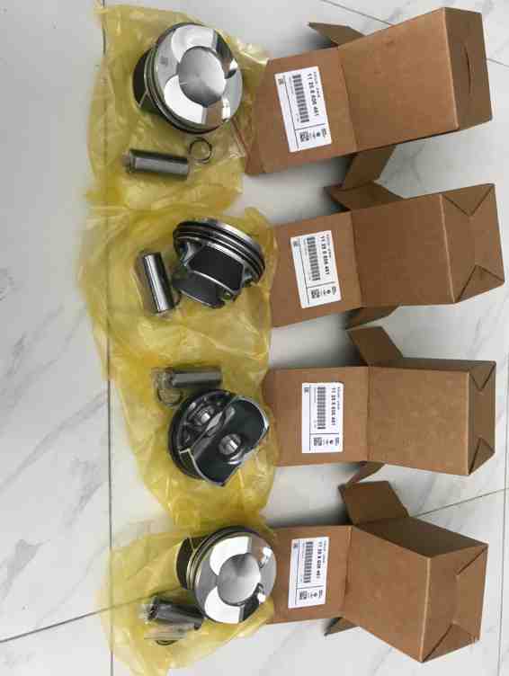 PISTONS BMW 320i 520i F22 F30 F32 F10