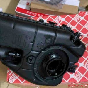 Bình nước phụ BMW 750i 2016