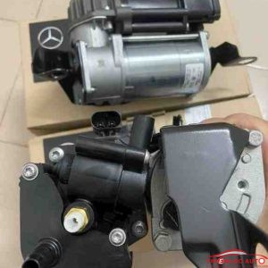 BƠM NÂNG GẦM MERCEDES GLC300, C300,